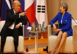 Donald Trump ile Theresa May Davos'ta görüştü