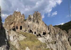 Manastır turizme kazandırılmayı bekliyor