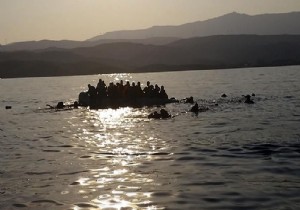 İspanya'da düzensiz göçmenleri taşıyan tekne battı: 2 çocuk öldü