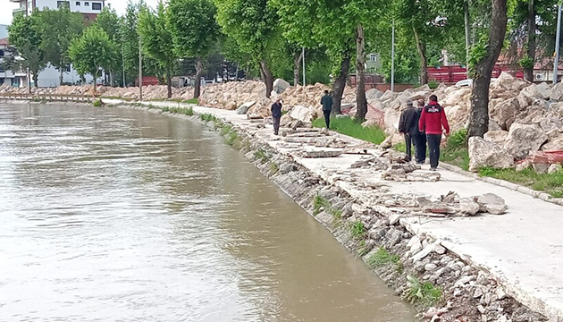 Tokat'ta taşımalı eğitime ara verildi
