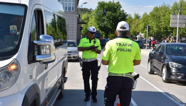 Dron destekli denetimde sürücülere ceza yağdı!