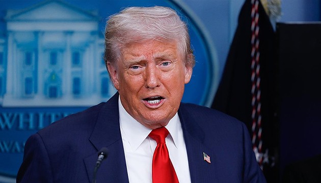 Trump, gazetecileri işten çıkaracak