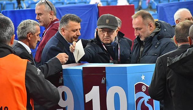 Trabzonspor'da oy verme işlemi başladı