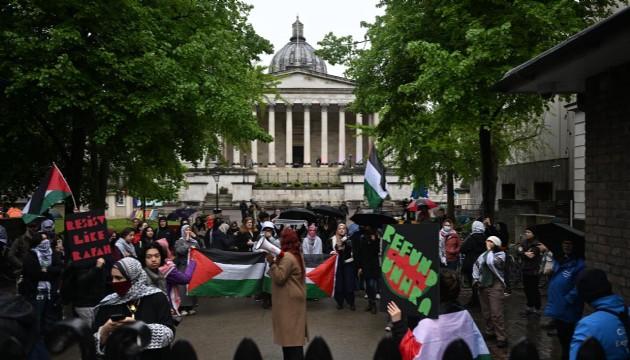 Filistin'e destek gösterilerine Londra'daki UCL öğrencileri de katıldı