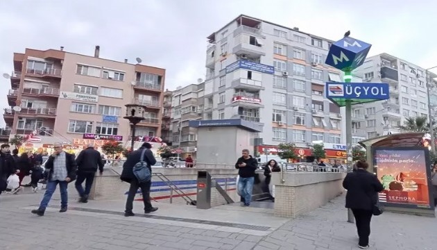 İzmir metrosunda yürüyen merdiven kazası: Yaralılar var!