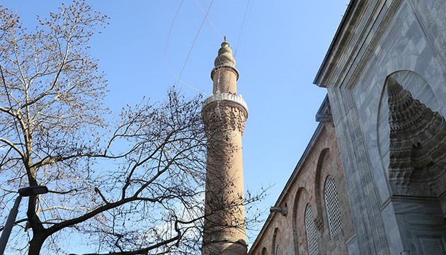 Ulu Cami'ye yeni mahya