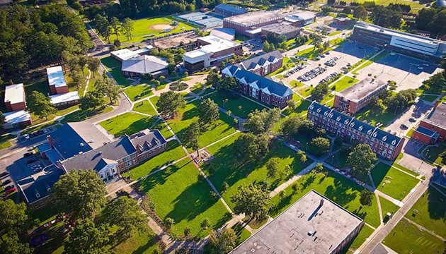 Üniversitedeki saldırıda ölü ve yaralılar var