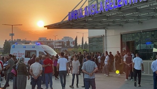 Mersin'de haneye silahlı baskın: 2 ölü, 2 yaralı