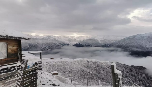 Rize beyaza büründü