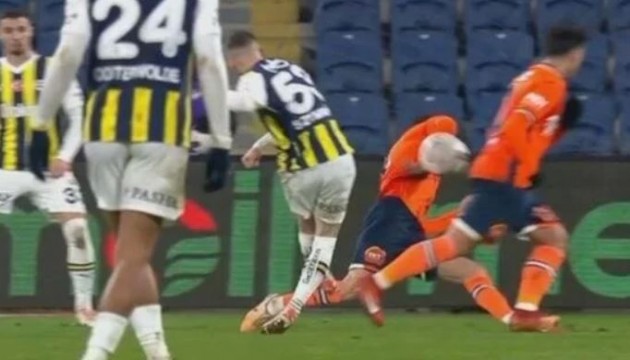 Fenerbahçe'nin penaltısına yoğun itiraz