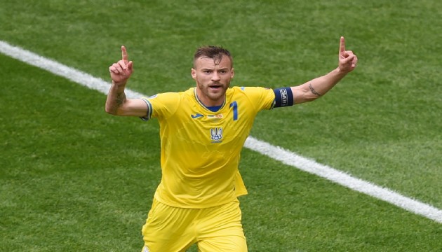 Fenerbahçe'ye Yarmolenko müjdesi