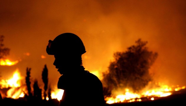 Yunanistan'da 31 Mart'ta başlayan orman yangını sürüyor